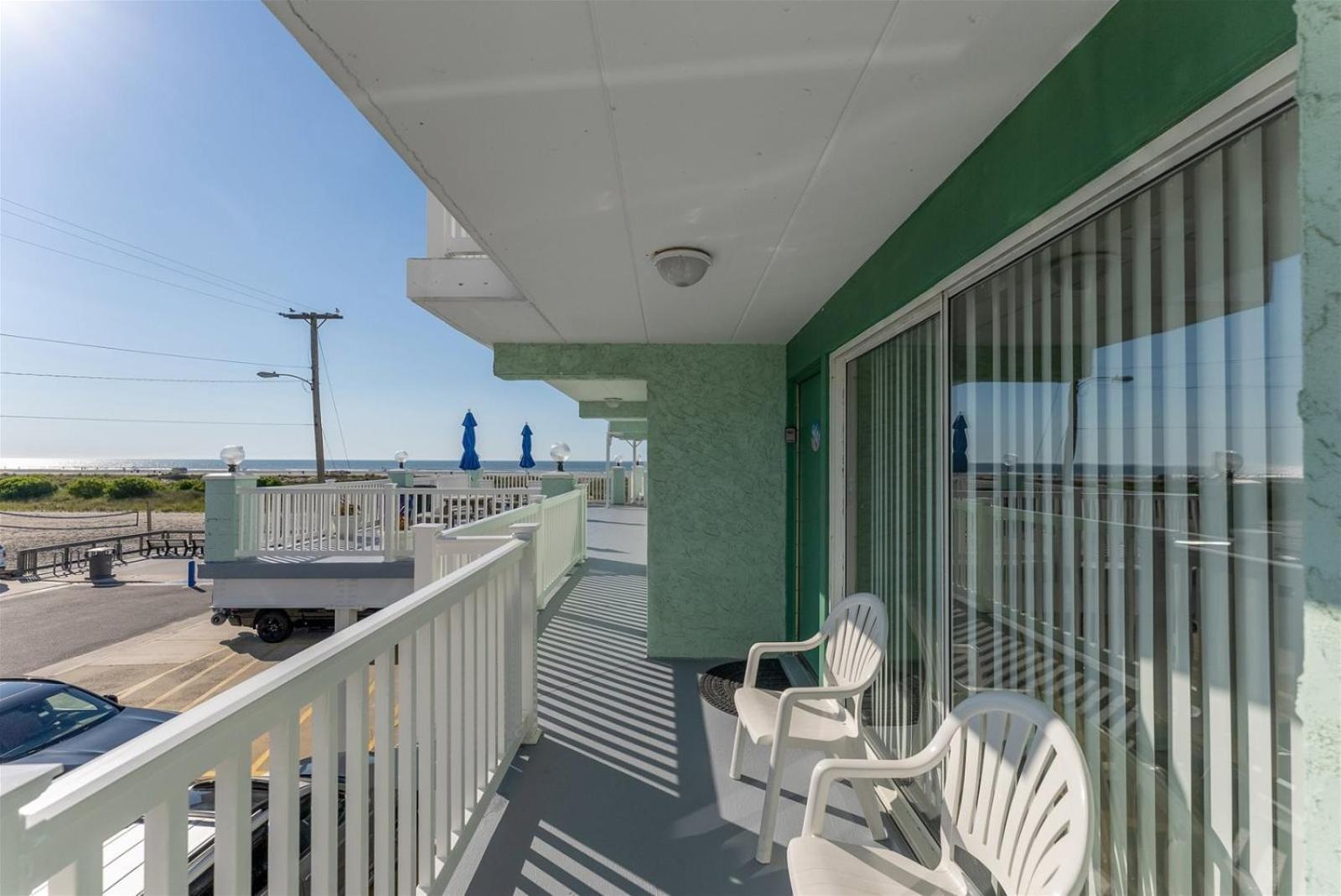 404 E Denver Ave, Unit 216 ワイルドウッド・クレスト エクステリア 写真
